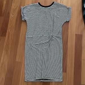 Art Class Black and White Stripe Dress - XL